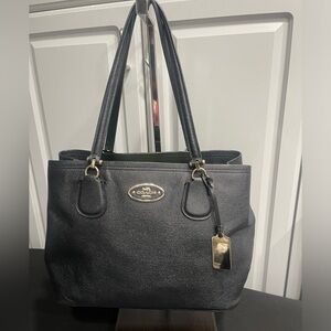 Coach Handbag, Black Leather Tote, gold tone hardware, tri section shoulder bag